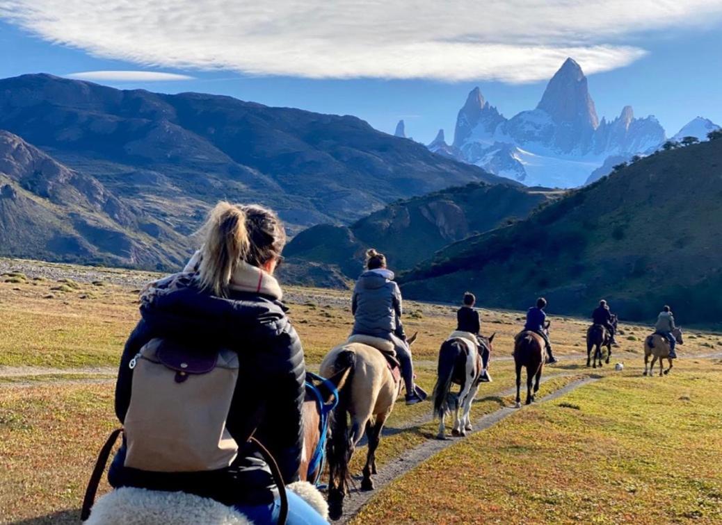 Estancia Bonanza Patagonian Lodge Experience 厄尔查尔坦 外观 照片