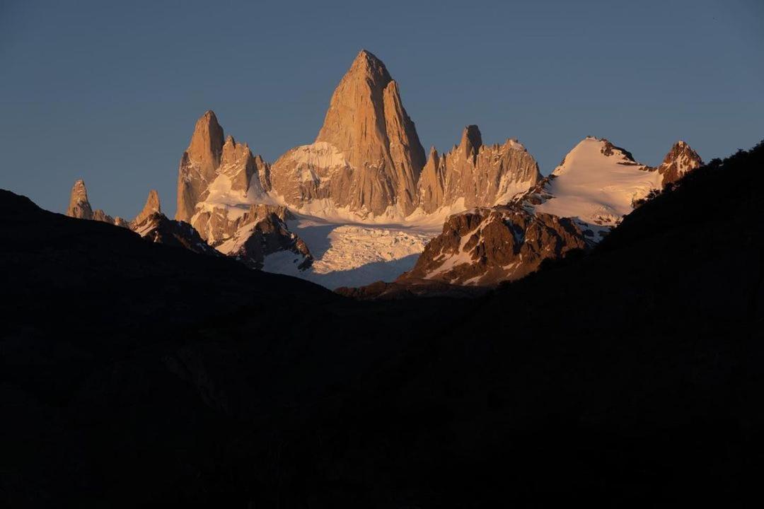 Estancia Bonanza Patagonian Lodge Experience 厄尔查尔坦 外观 照片