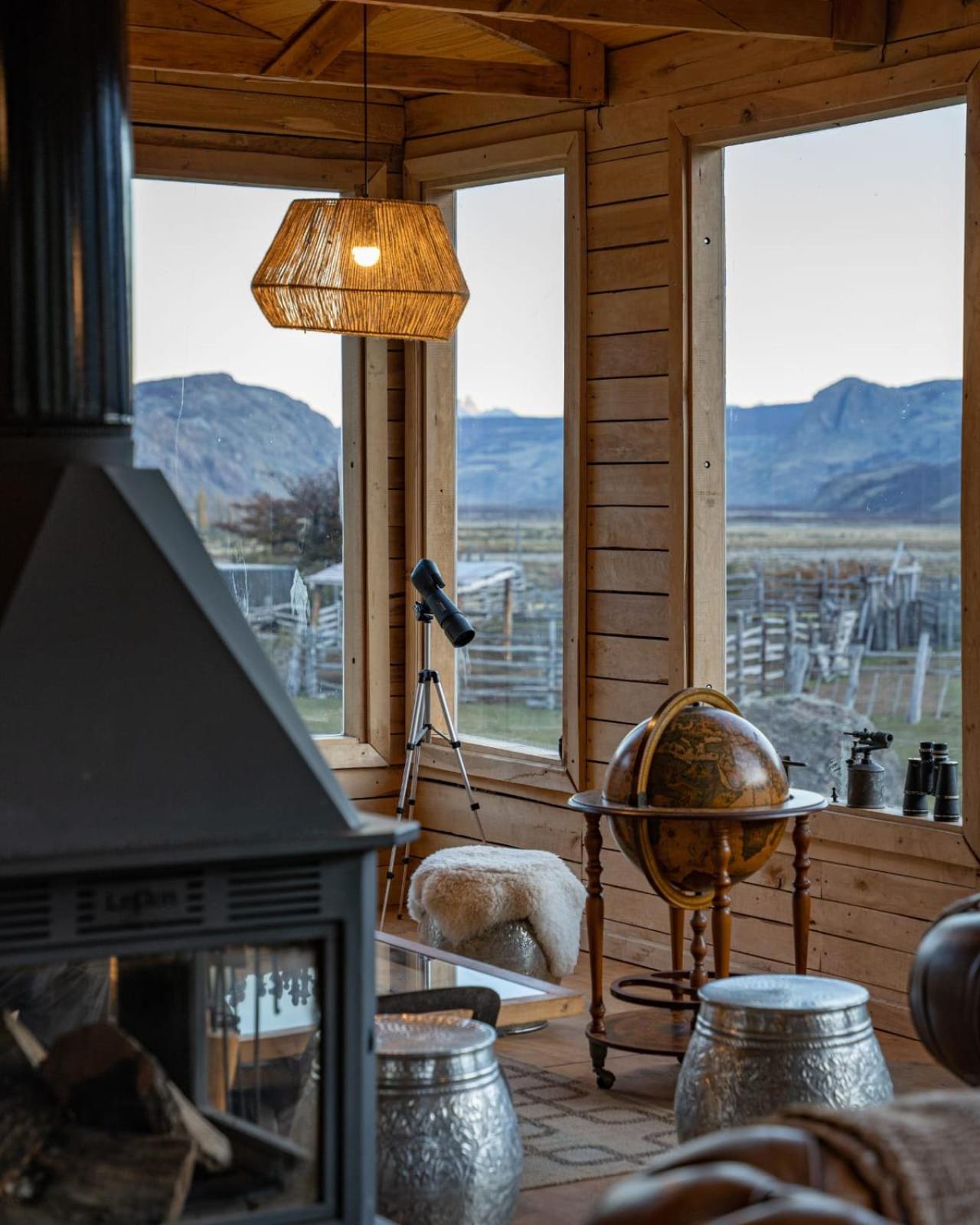 Estancia Bonanza Patagonian Lodge Experience 厄尔查尔坦 外观 照片
