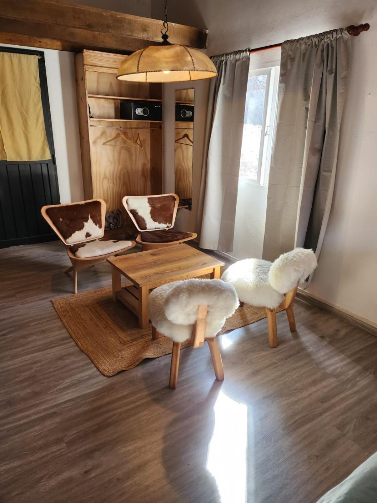 Estancia Bonanza Patagonian Lodge Experience 厄尔查尔坦 外观 照片