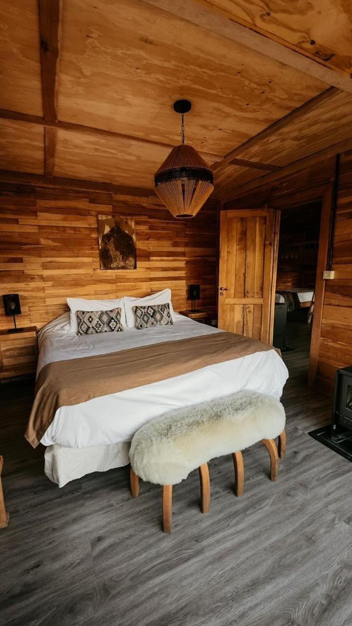 Estancia Bonanza Patagonian Lodge Experience 厄尔查尔坦 客房 照片