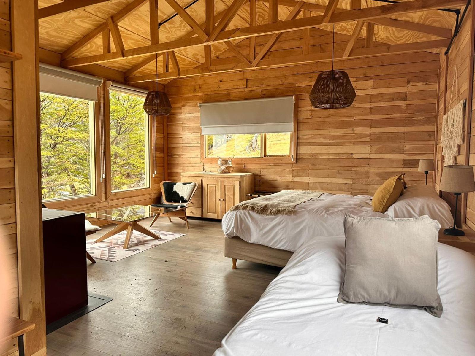 Estancia Bonanza Patagonian Lodge Experience 厄尔查尔坦 客房 照片