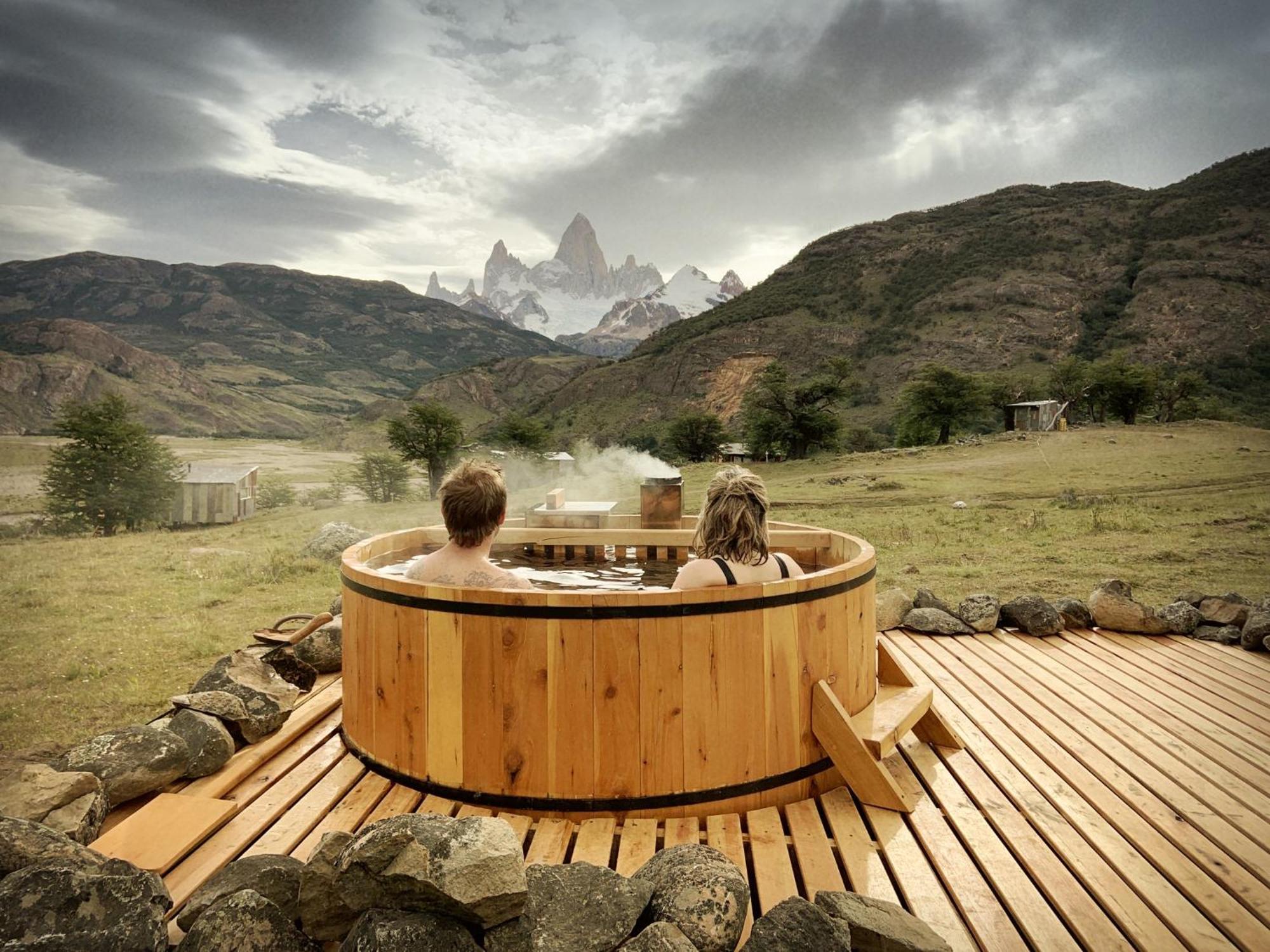 Estancia Bonanza Patagonian Lodge Experience 厄尔查尔坦 外观 照片